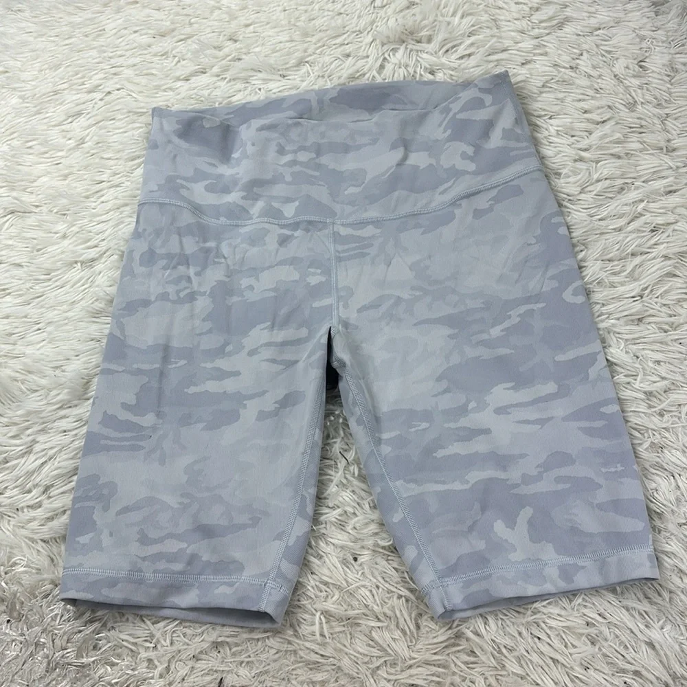 Lululemon Wunder Under Short 10